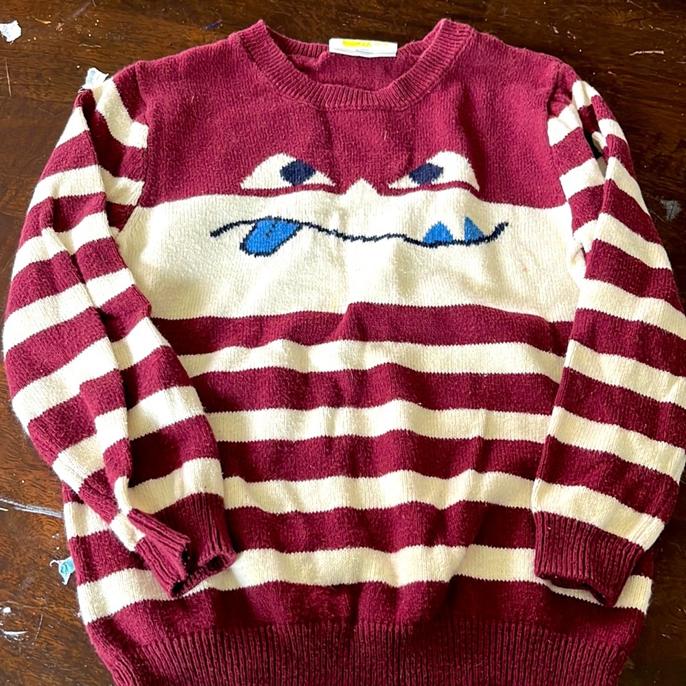 2 t monster sweater
